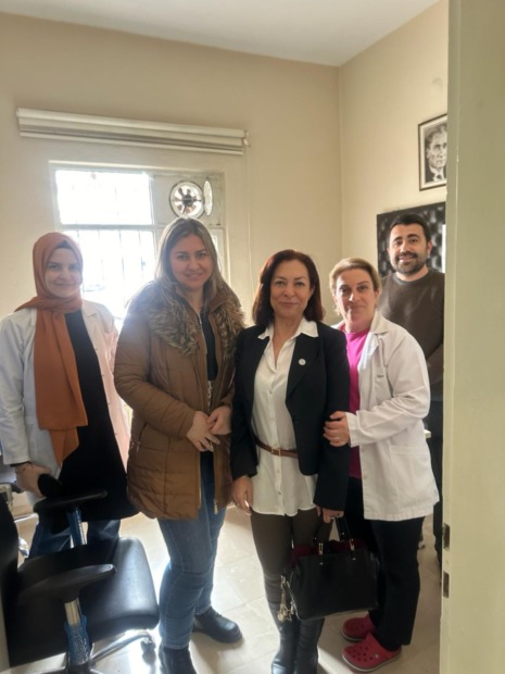 Bozan’dan Doktorlara Tatlılı Kutlama