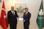 Gelecek Partisi Bursa, “750 Partilinin CHP’ye Geçtiği İddiaları Gerçeği Yansıtmıyor”