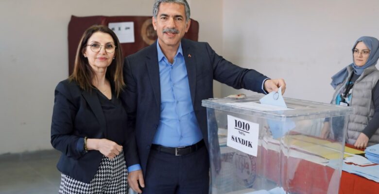 Gemlik ‘Şükrü Deviren’ dedi.
