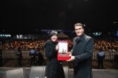 Aydilge şarkıları ve enerjisi ile Bursa’yı salladı