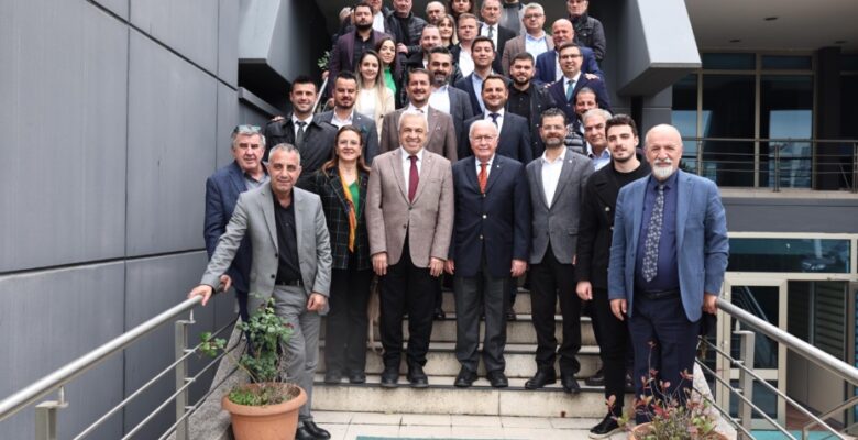 Şadi Özdemir’den Bursaspor’a destek mesajı