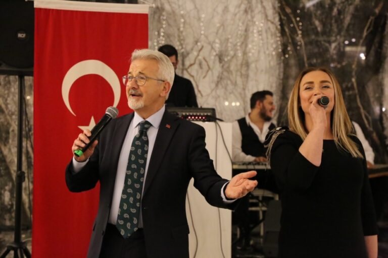 Nilüfer’de yaşlılar unutulmadı