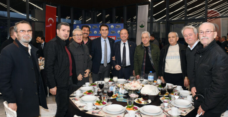 Başkan Dündar, muhtarlar ile iftarda buluştu