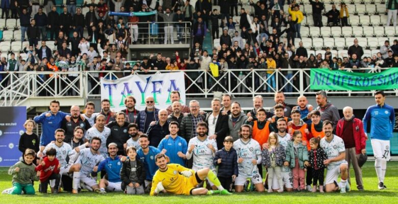 Nilüfer Altınova’ya gol yağdırdı
