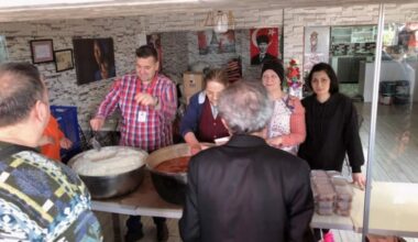 Gemlik Sevap Sofrasından Örnek Dayanışma Gemlik Sevap Sofrasından Örnek Dayanışma