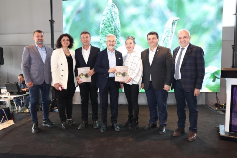 Enginarlı lezzetlerin hikayesini anlatan  “Çanak” isimli kitap tanıtıldı
