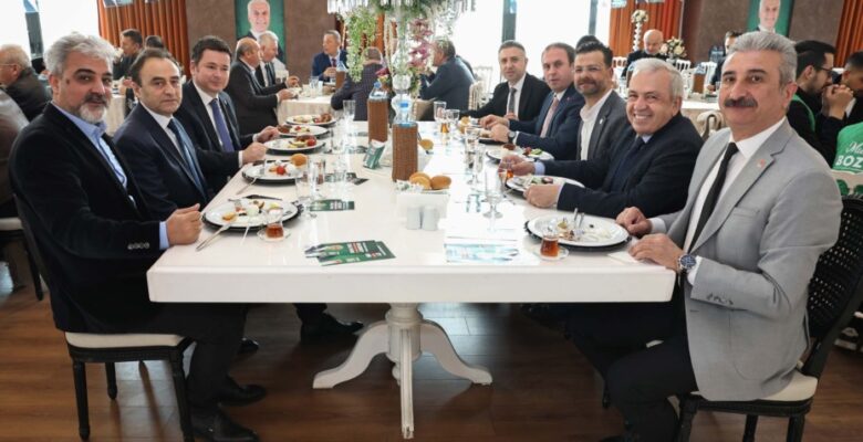 Şadi Özdemir: Esnaf odaları paydaşlarımız arasında yer alacak