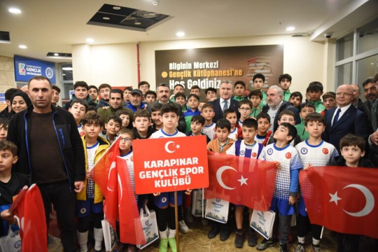 YILDIRIM GENÇLİK MERKEZİ HİZMETE AÇILDI