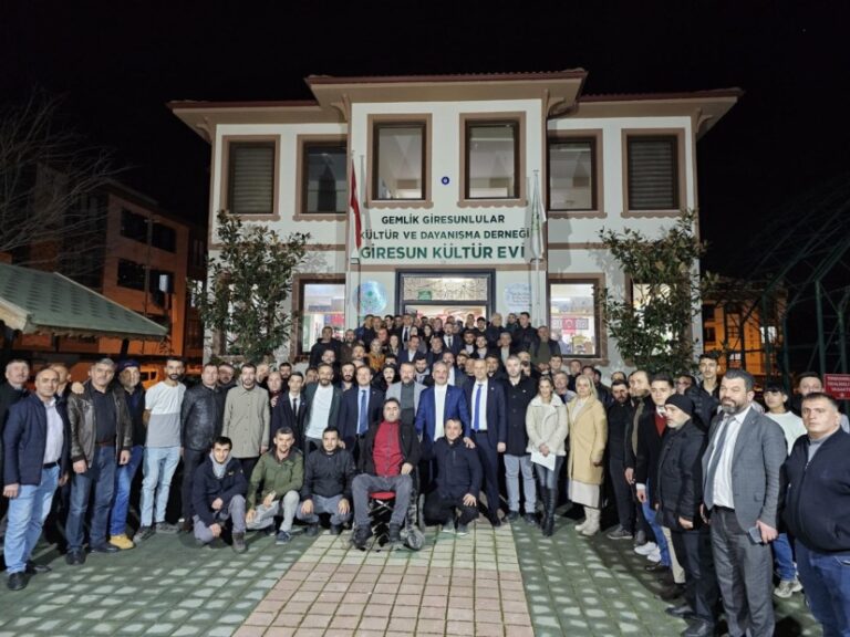 Refik Yılmaz, “Gemlik’e Yeniden Hizmet ve Yatırım Yağacak”
