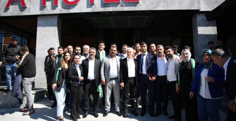 Bozbey, Bursa Gönüllüleri ile seçim güvenliği toplantısında buluştu