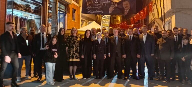 GÖKKUBBE ALTINDA BİRLİK OLDULAR