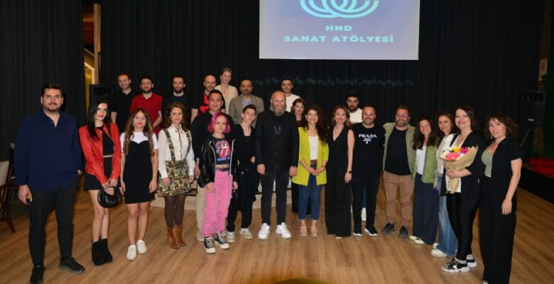 İlk ders zilini ünlü oyuncu Çetin Altay çaldı