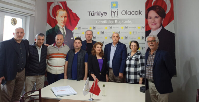 İYİ Parti Gemlik’te İlçe Başkanı Döngel Görevini Bıraktı