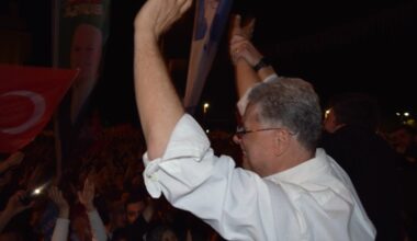 DENİZ DALGIÇ: MUDANYA’YI CUMHURİYETİN İKİNCİ YÜZYILINA TAŞIYACAĞIZ