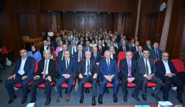 Başkan Bozbey BUSKİ yönetim kadrosuyla buluştu Başkan Bozbey BUSKİ yönetim kadrosuyla buluştu