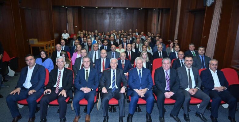 Başkan Bozbey BUSKİ yönetim kadrosuyla buluştu