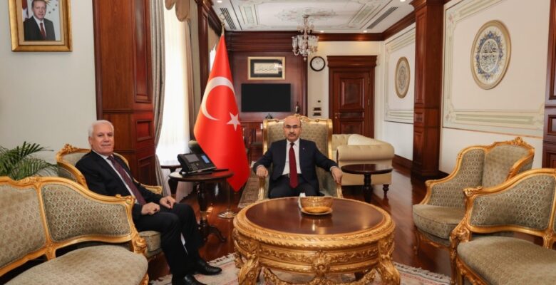 Başkan Bozbey’den ilk resmi ziyaret Bursa Valisi Demirtaş’a