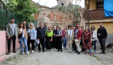ÜNİVERSİTE ÖĞRENCİLERİNDEN MUDANYA’DA TARİHİ GEZİ