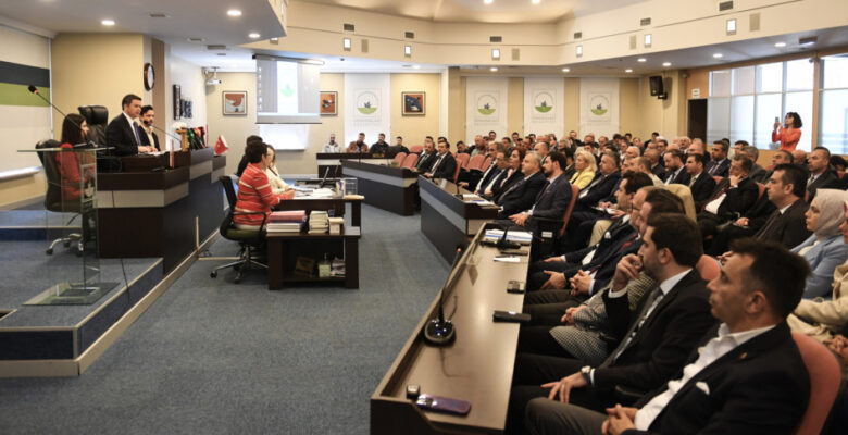 Osmangazi’de yeni dönemin ilk meclis toplantısı gerçekleştirildi