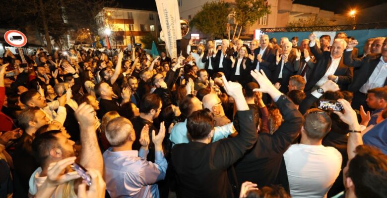 Özlüce’de 5 bin kişi iftarda buluştu