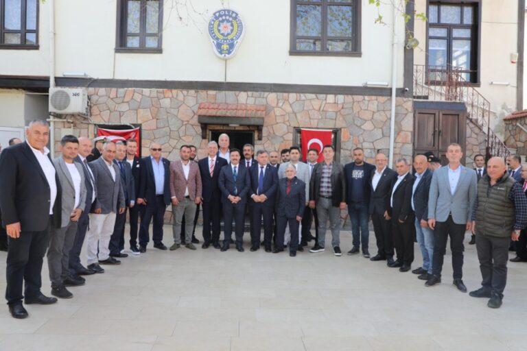 MUDANYA İLÇE PROTOKOLÜ BAYRAMLAŞTI