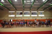 GENÇ SPORCULARIN ARTİSTİK CİMNASTİK YETENEKLERİ GÖRÜCÜYE ÇIKTI