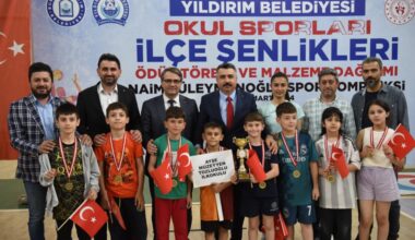 YILDIRIM’DA İLKOKULLU SPORCULAR ÖDÜLLENDİRİLDİ