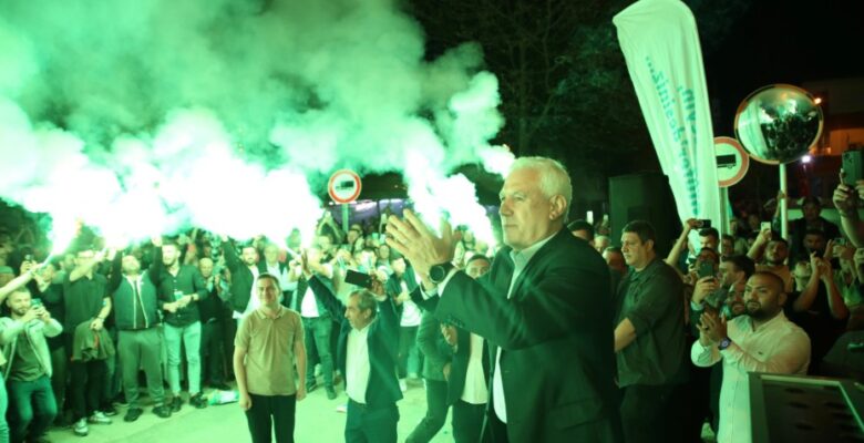 Başkan Bozbey’den Büyükşehir’e maaş çağrısı