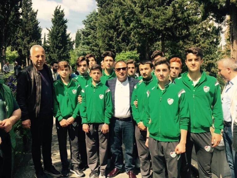 BURSA SPOR KİMSENİN BABASININ ÇİFTLİĞİ DEĞİLDİR