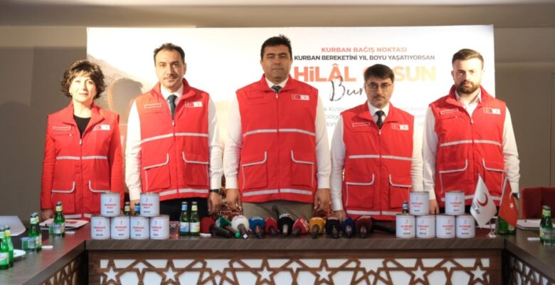 KIZILAY MİLLETİN KURBAN VEKÂLETLERİNİ İHTİYAÇ SAHİPLERİNE ULAŞTIRACAK