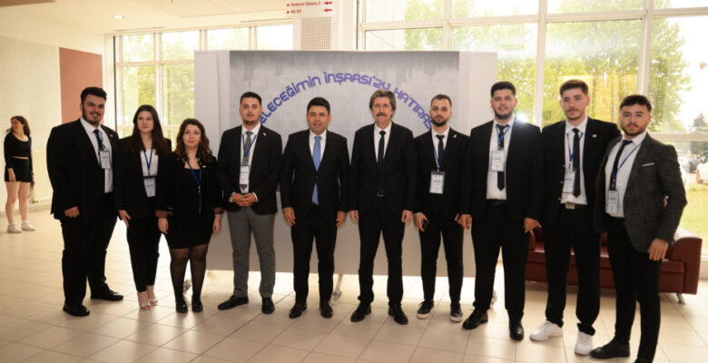 Yapı Topluluğu “Geleceğin İnşası” programında sektör temsilcilerini ağırladı
