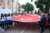 Bursa’da 19 Mayıs coşkusu kortej yürüyüşüyle başladı