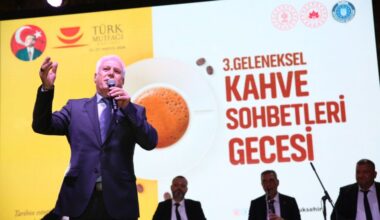 Tarihi Hanlar Bölgesi’nde ‘kahve buluşması’