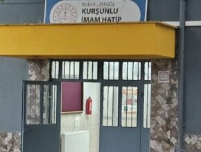 “Öğretmen Yok, Müdür Var. Öğrenci Yok, Okul Var”