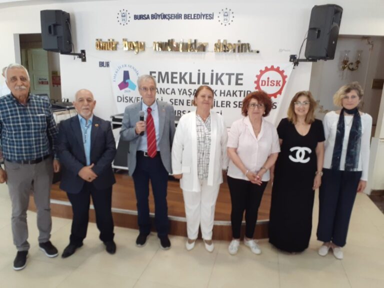 BÜYÜK EMEKLİ MİTİNGİ ÖNCESİNDE KAHVALTIDA BULUŞTULAR