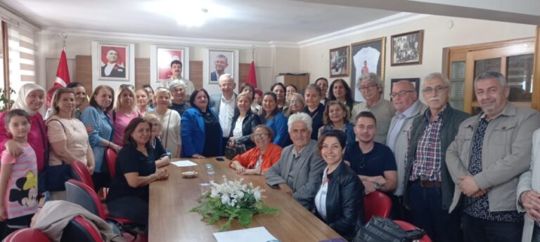 CHP Gemlik’te Nermin Efeoğlu Kadın Kolu’na aday