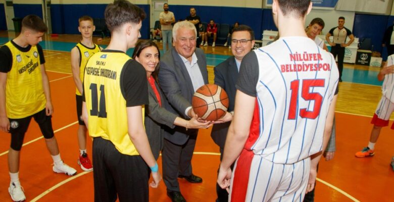 Kardeş kent takımları Nilüfer Uluslararası Spor Şenlikleri’nde