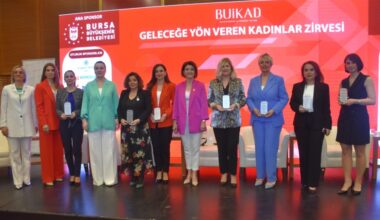 BUİKAD’DAN “GELECEĞE YÖN VEREN KADINLAR ZİRVESİ”