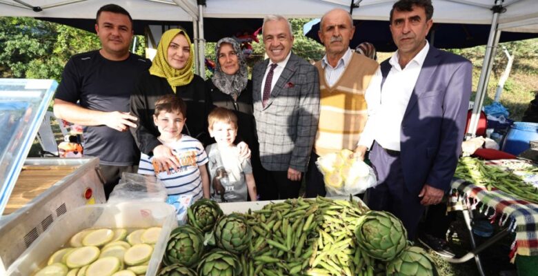 Enginarlı tatlılar festivale damga vurdu