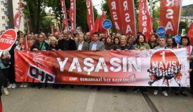 Başkan Erkan Aydın 1 Mayıs yürüyüşüne katıldı