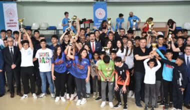 YENİŞEHİR’DE 19 MAYIS COŞKUYLA KUTLANDI