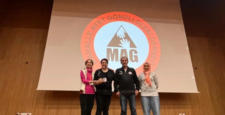 Eğitimci Yelda Baykız Orhangazi Mag’a İletişim Semineri Verdi.