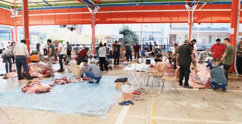 Kurbanlıklar hijyenik ortamlarda kesildi