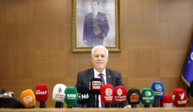 Başkan Bozbey’den Bursaspor taraftarına ‘Tahta açılacak’ müjdesi