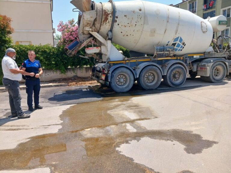Gemlik’te Atık betonu sokağa dökenlere ceza