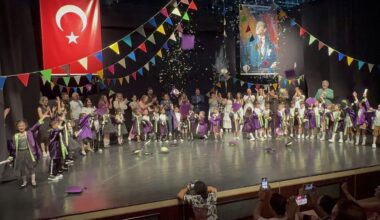 Nilüferli minikler yıl sonu gösterileriyle büyüledi
