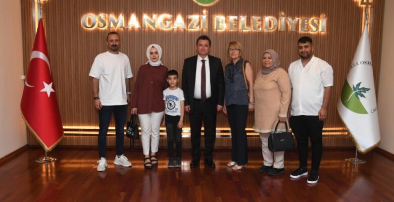 Küçük Muhammet, Başkan Aydın’ın desteğiyle şifa buldu