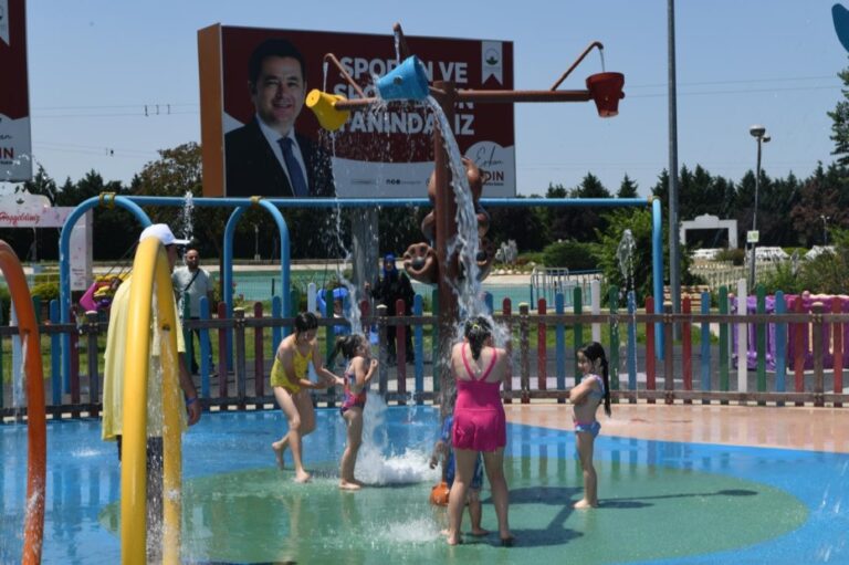 Çocuklar için en sulu eğlence