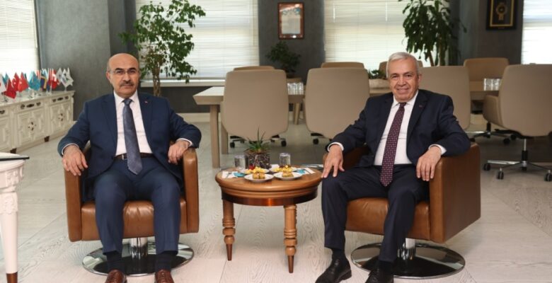 Vali Mahmut Demirtaş’tan Başkan Şadi Özdemir’e ziyaret