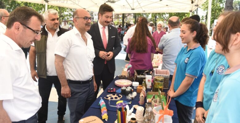 ÇEVRE GÜNÜNDE PLASTİK ATIKLARA DİKKAT ÇEKİLDİ